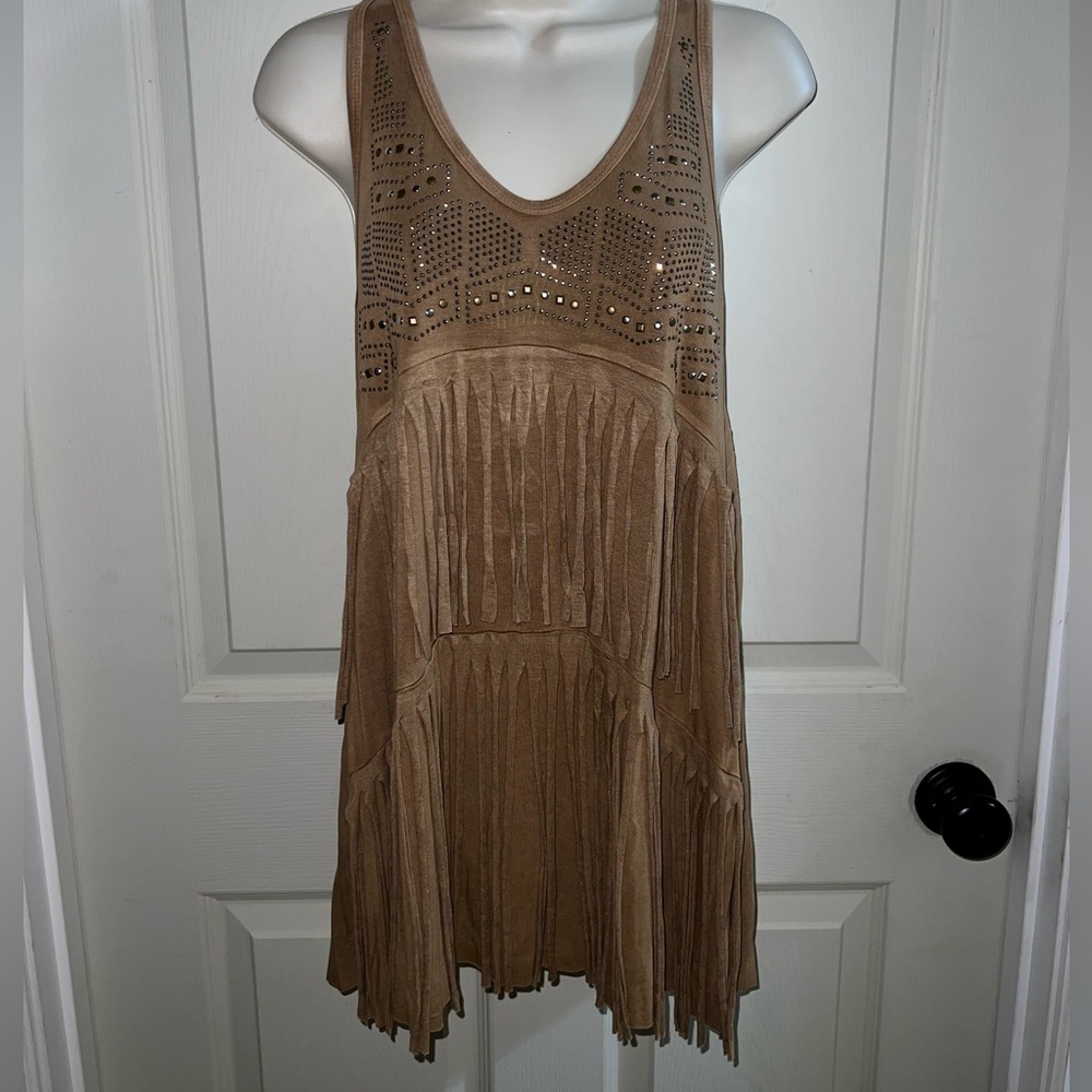 T-Party fringed tanktop 2 Larges and 1 XL fits true to size woman’s tanktop